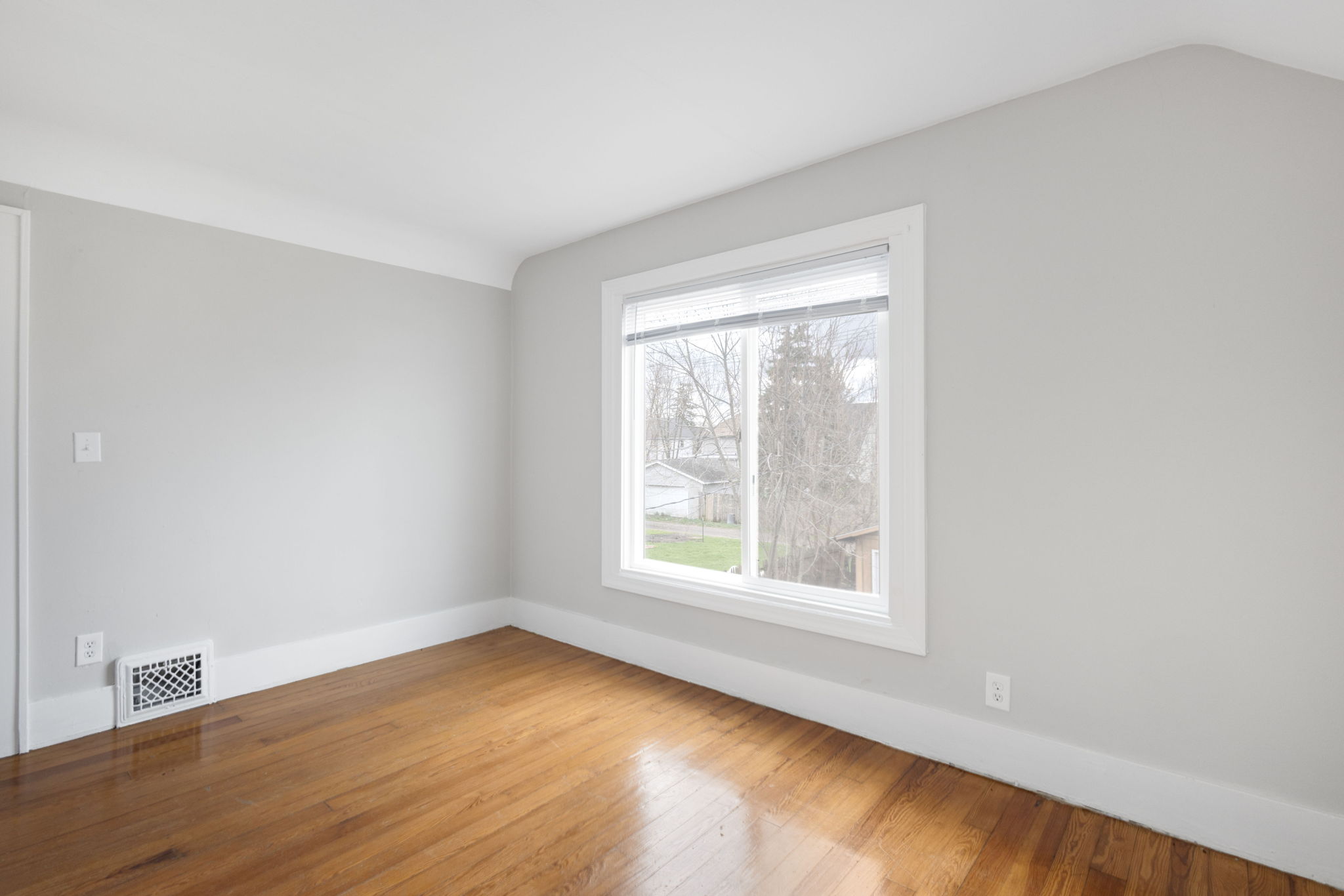 25-web-or-mls-001 (25)