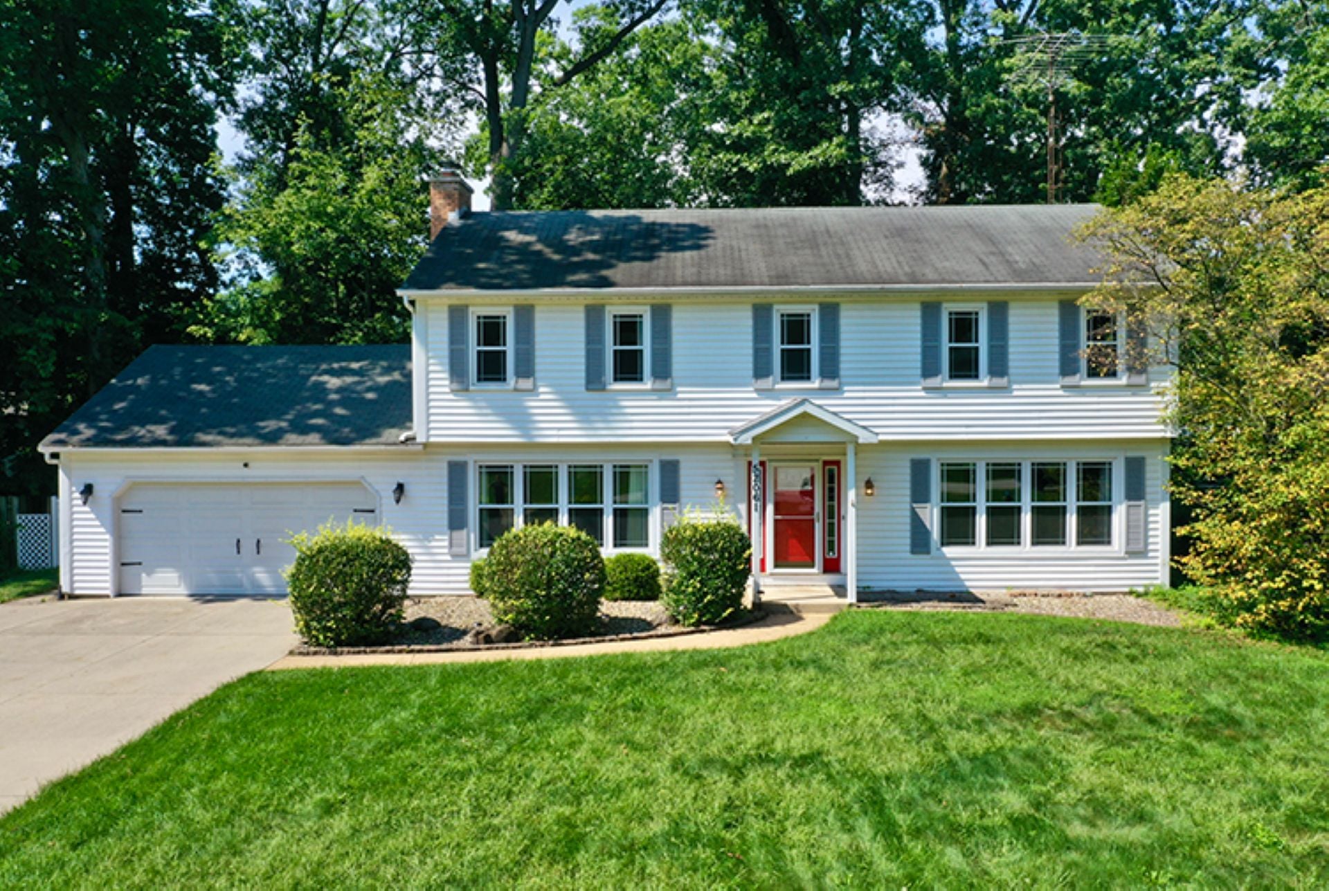 Carrriage Hills Front